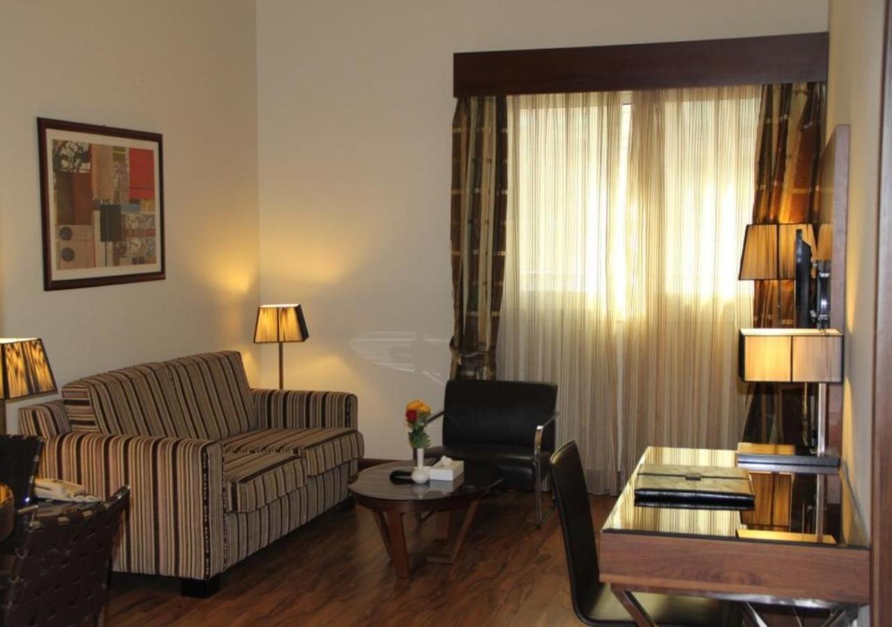 Down Town Plaza Hotel apartamentos Abu Dabi Exterior foto